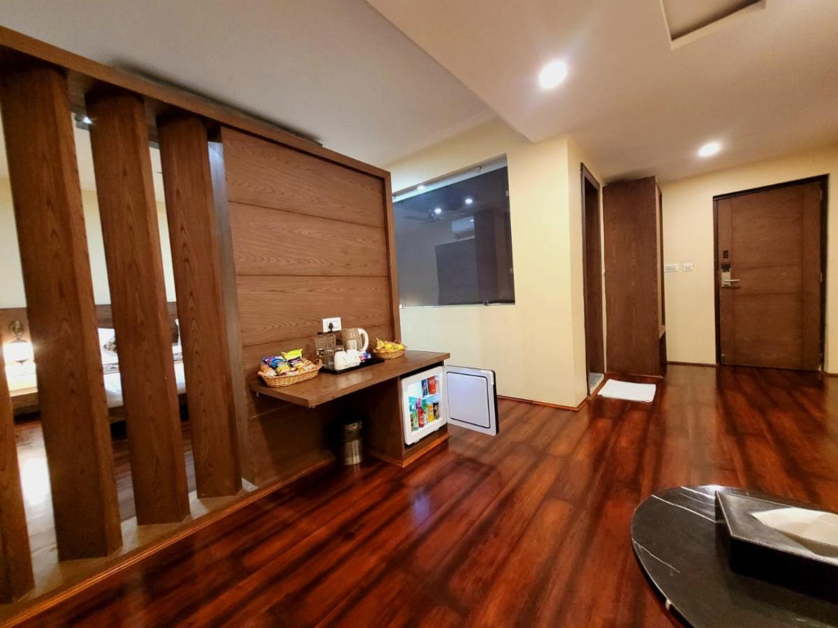 Hotel Green Rooms, Vintage Luxury Near Dal Lake Srīnagar Exterior foto